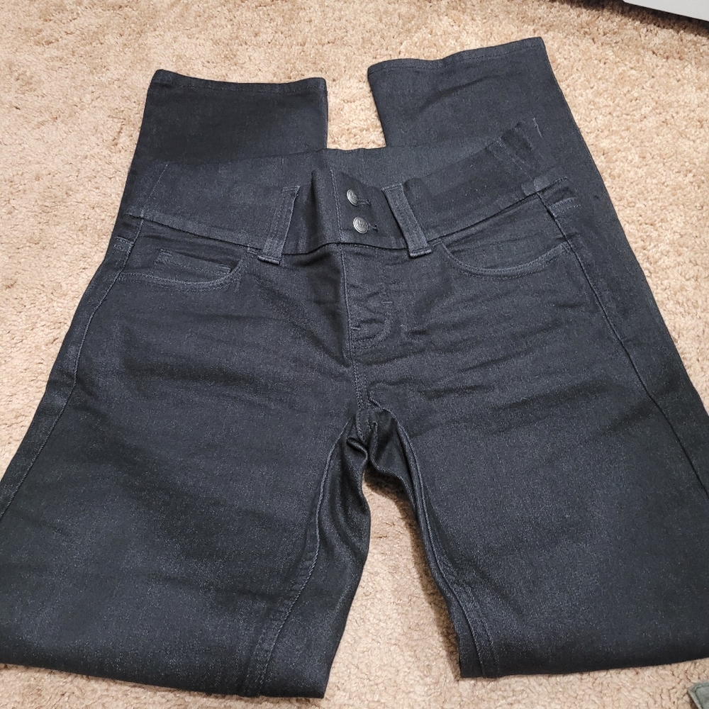 Lee Jeans
